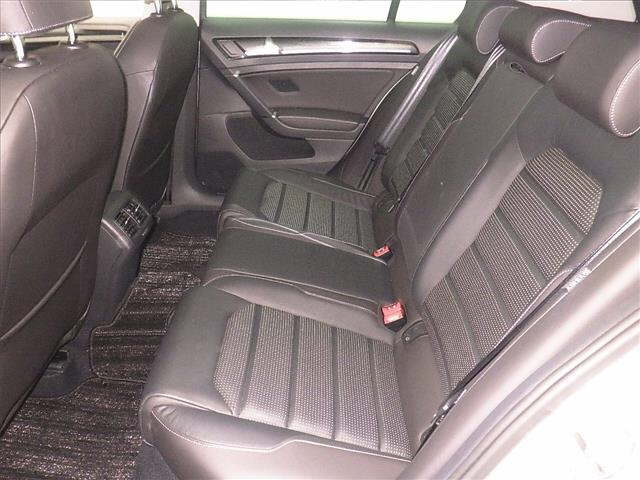 VOLKSWAGEN GOLF 2019