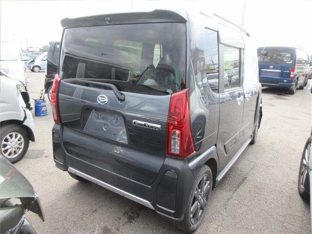 DAIHATSU TANTO 2023