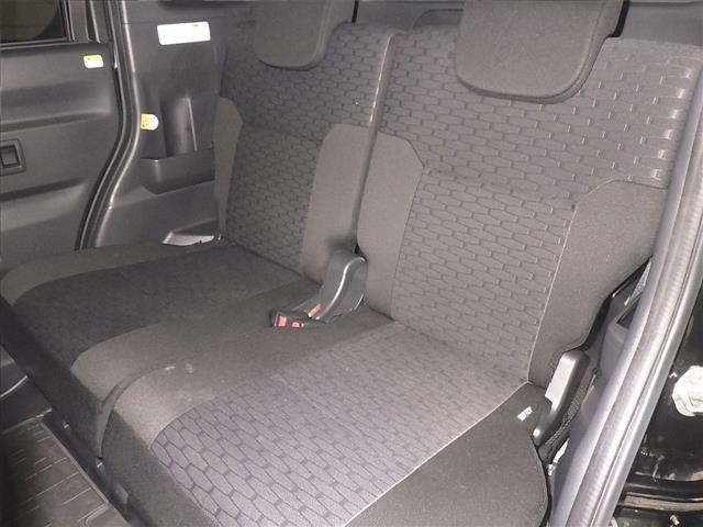 DAIHATSU WAKE 2016