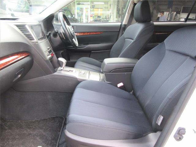 SUBARU LEGACY 2010