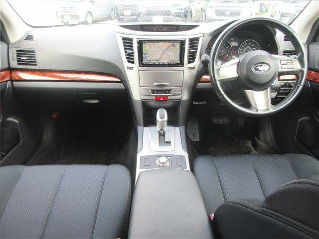 SUBARU LEGACY 2010