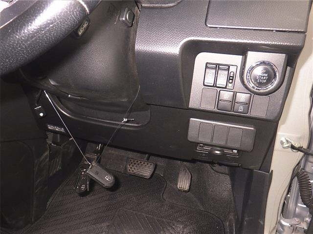 TOYOTA TANK 2017