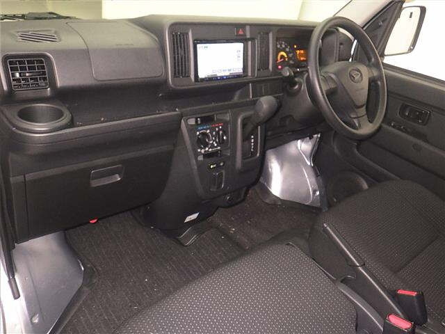 DAIHATSU HIJET VAN 2019