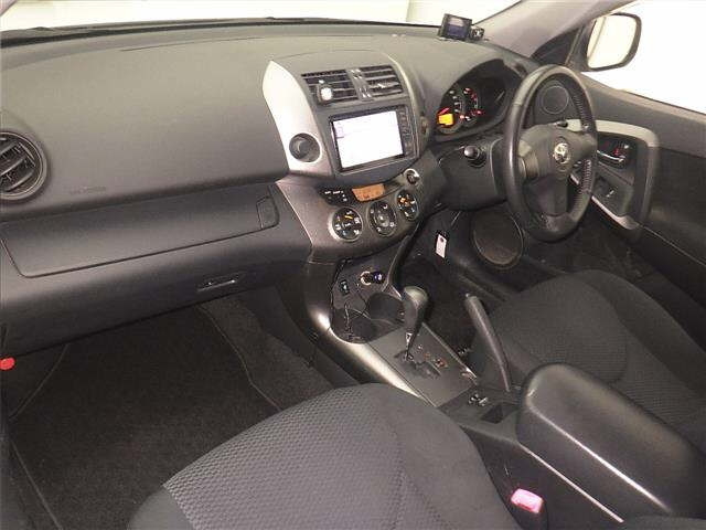 TOYOTA RAV4 2011
