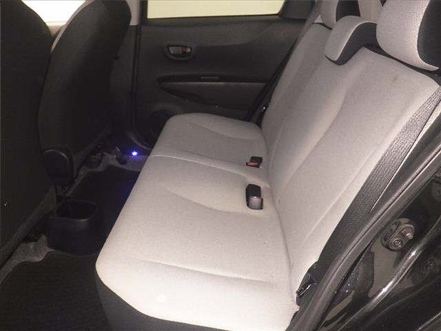 TOYOTA VITZ 2014