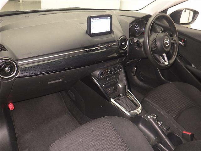 MAZDA DEMIO 2018