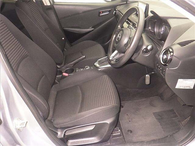 MAZDA DEMIO 2018