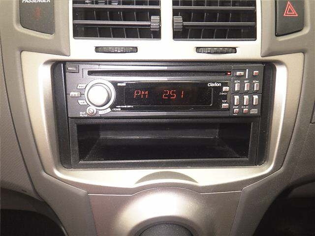 TOYOTA VITZ 2009