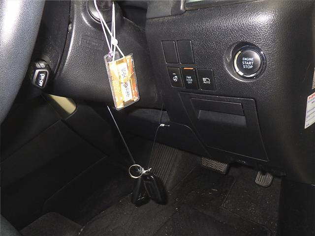 TOYOTA ALPHARD 2015