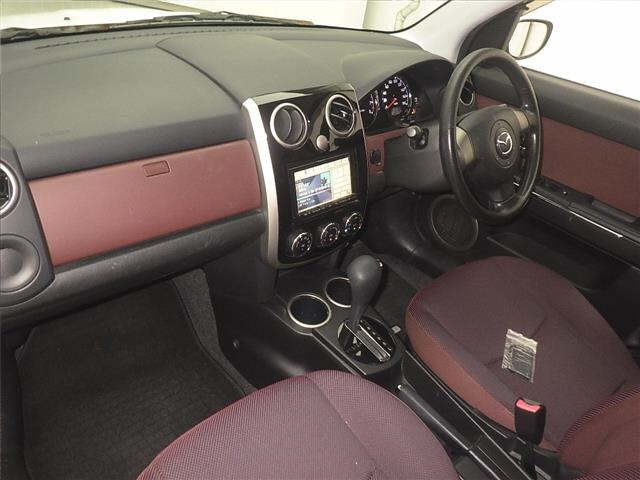 MAZDA VERISA 2008