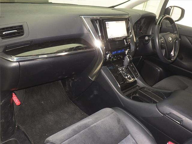 TOYOTA ALPHARD 2015