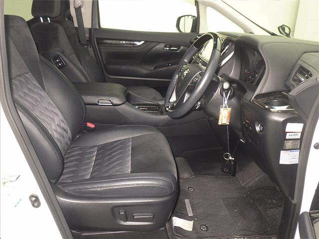 TOYOTA ALPHARD 2015
