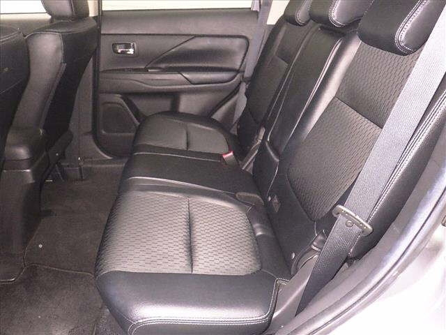 MITSUBISHI OUTLANDER PHEV 2014