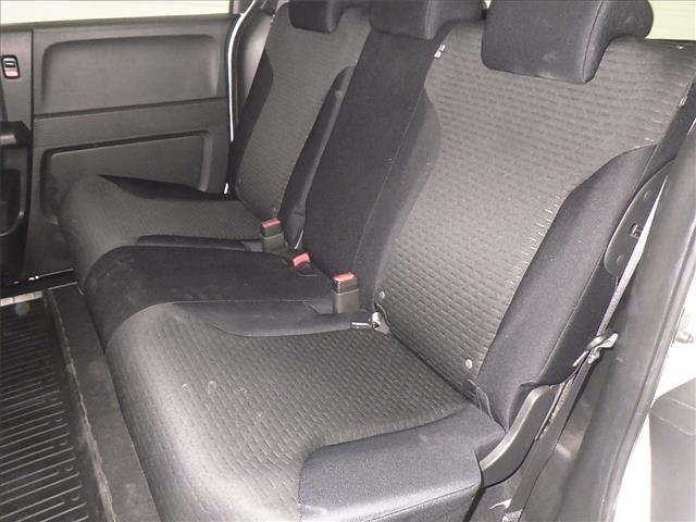 HONDA FREED 2012