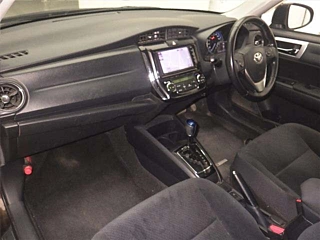 TOYOTA COROLLA AXIO 2015