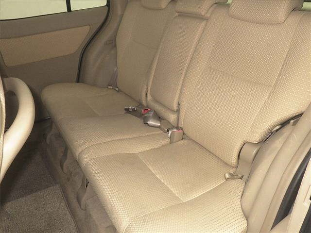 TOYOTA RAUM 2008