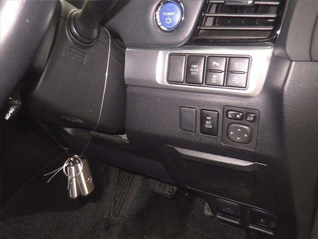 TOYOTA ESTIMA HYBRID 2019