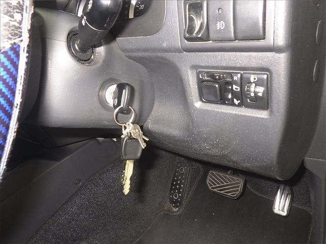 SUZUKI JIMNY 2012