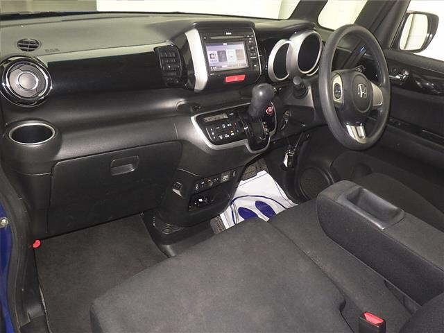 HONDA N BOX 2016
