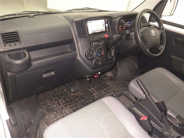 TOYOTA TOWN ACE VAN 2023