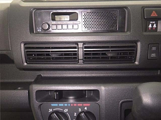 DAIHATSU HIJET VAN 2024