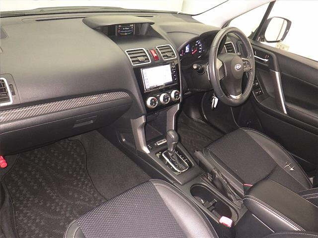 SUBARU FORESTER 2015