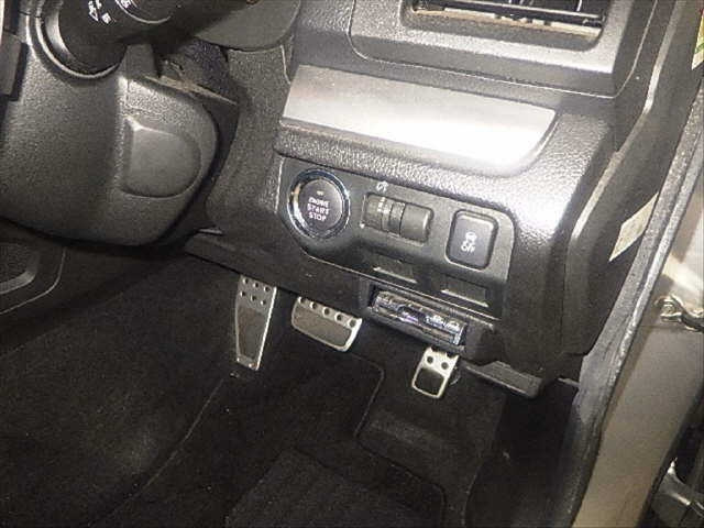 SUBARU FORESTER 2012