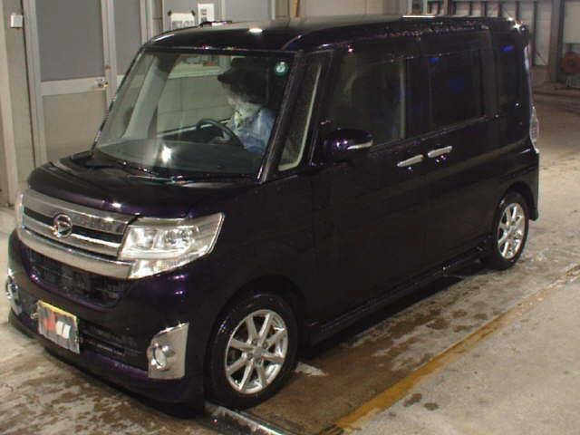 DAIHATSU TANTO 2013