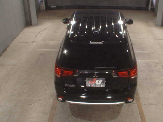 MITSUBISHI OUTLANDER PHEV 2015