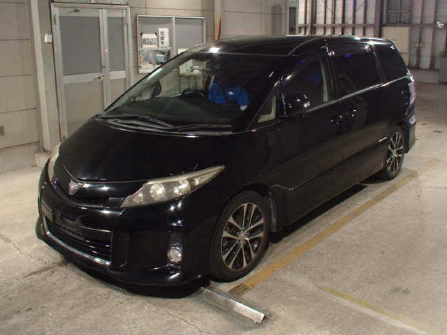 TOYOTA ESTIMA 2013