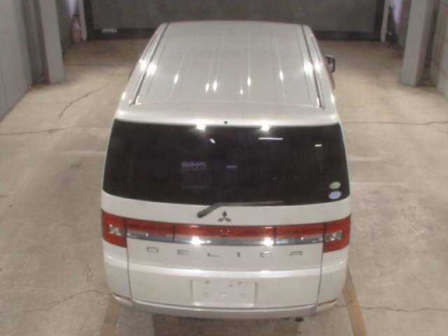 MITSUBISHI DELICA D5 2014