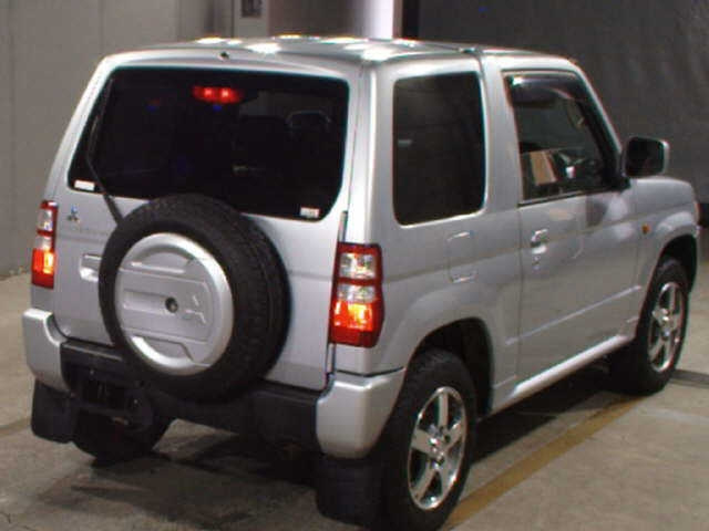 MITSUBISHI PAJERO MINI 2012