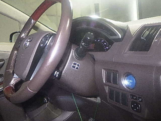 TOYOTA SAI 2010