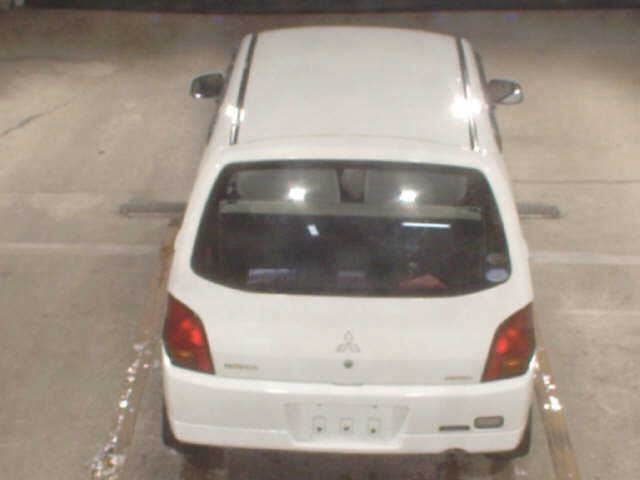 MITSUBISHI MINICA 2009
