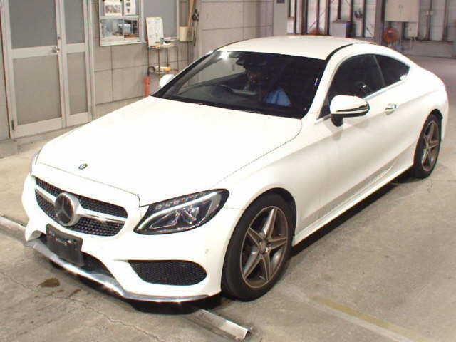 MERCEDES BENZ C CLASS 2016