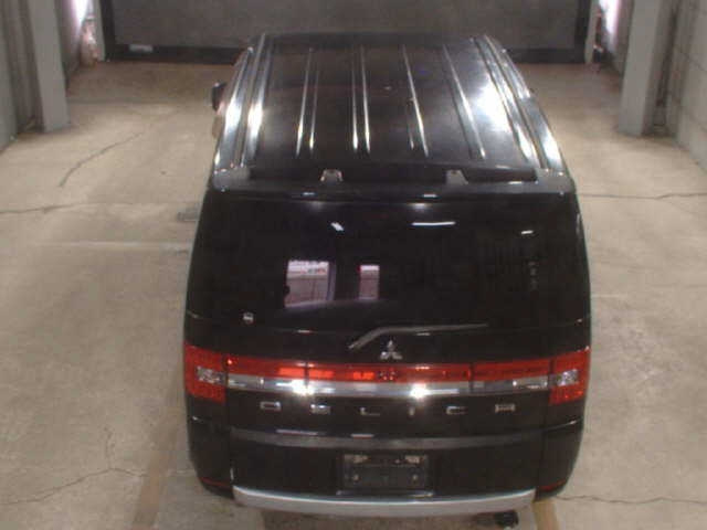 MITSUBISHI DELICA D5 2012