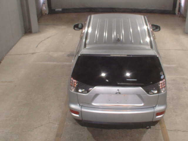 MITSUBISHI OUTLANDER 2010