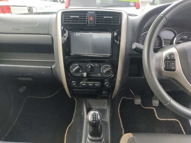 SUZUKI JIMNY 2017