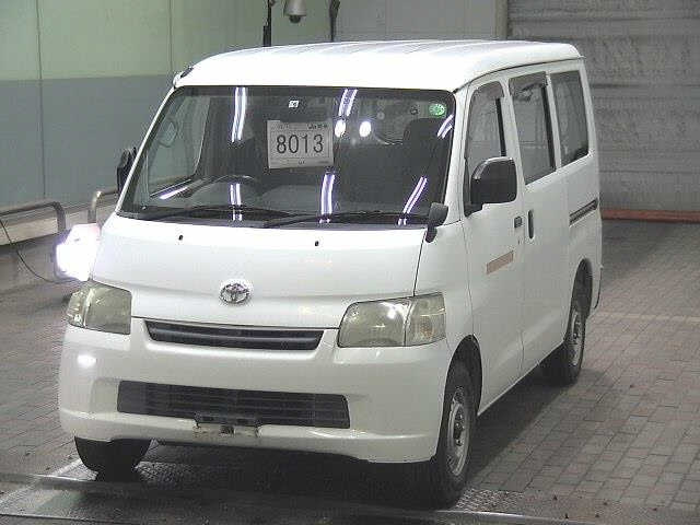 TOYOTA TOWN ACE VAN 2014