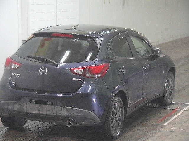 MAZDA DEMIO 2015