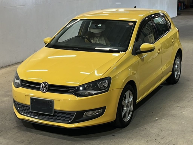 VOLKSWAGEN POLO 2011