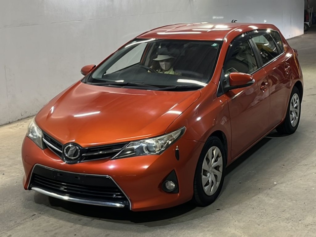 TOYOTA AURIS 2013