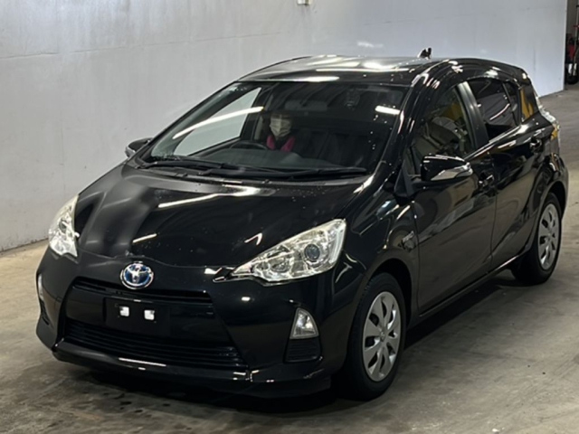 TOYOTA AQUA 2014