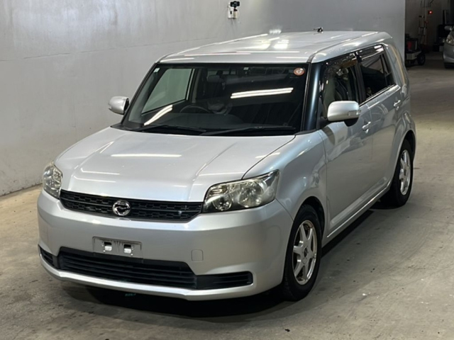 TOYOTA COROLLA RUMION 2015