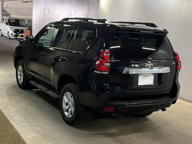 TOYOTA LAND CRUISER PRADO 2023
