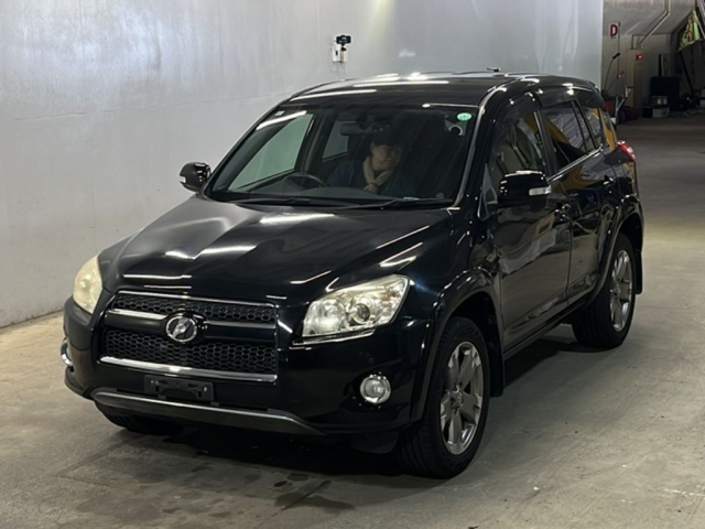 TOYOTA RAV4 2011