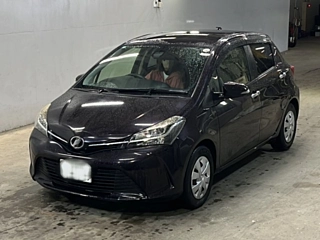 TOYOTA VITZ 2016