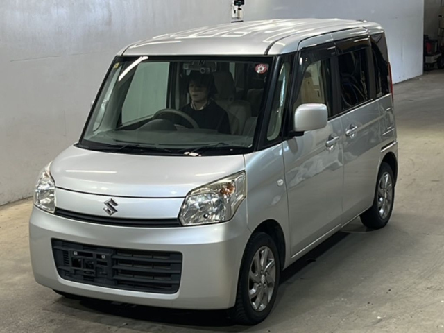 SUZUKI SPACIA 2013
