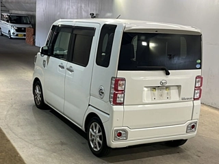 DAIHATSU WAKE 2018