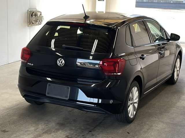 VOLKSWAGEN POLO 2018